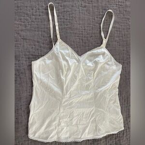 Vintage Vanity Fair White/Cream Satin Top 100% Nylon Lingerie Slip Lace Sz 36/42